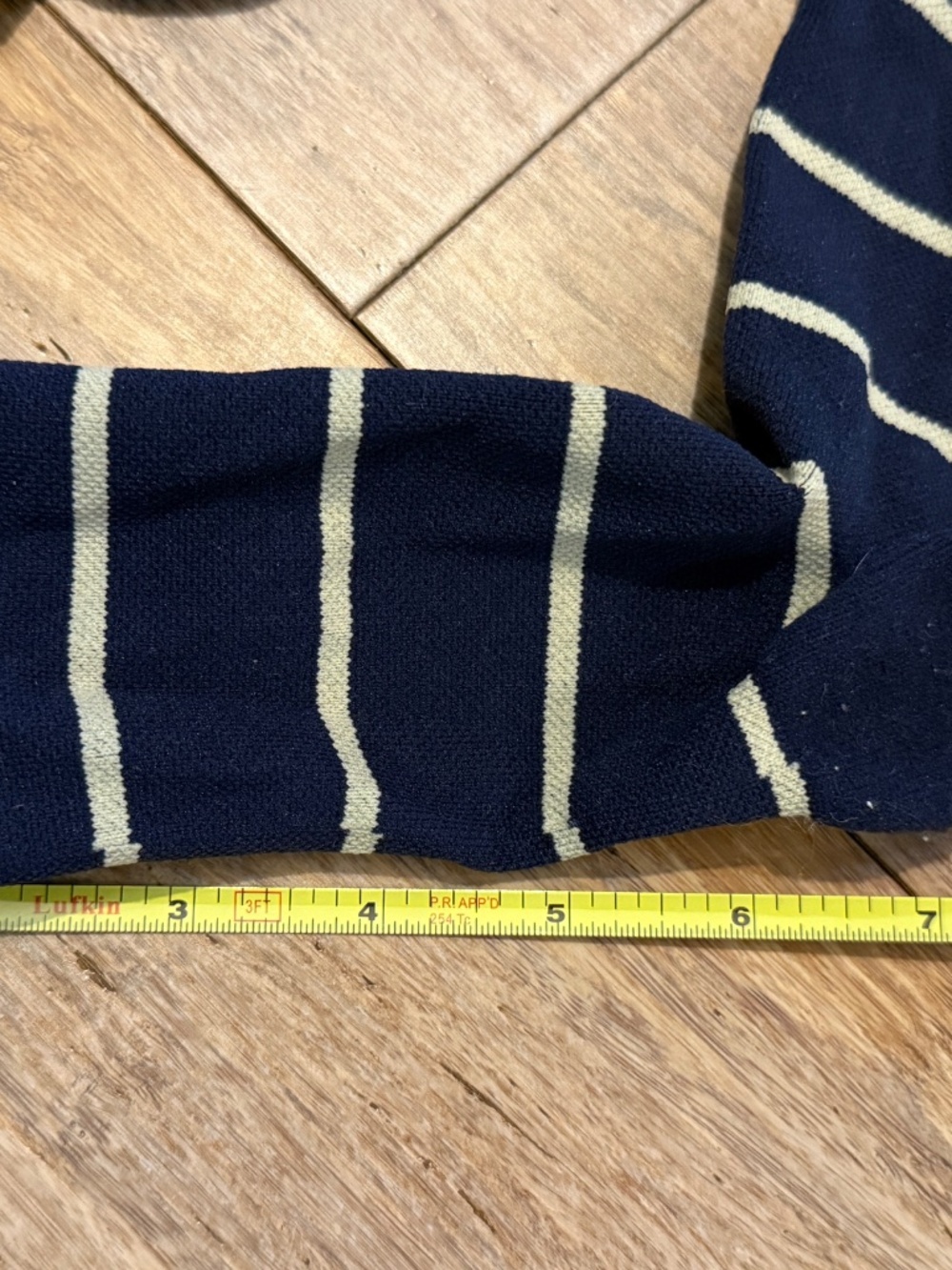 Comrad Compression Socks- Unisex, Wide Calf Large - Picture 3 of 5